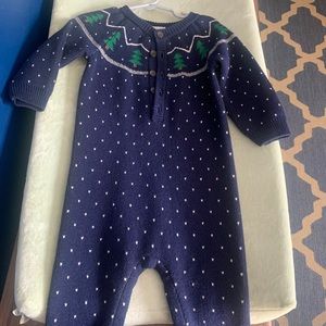 Hanna Andersson 2T Christmas Sweater Onesie